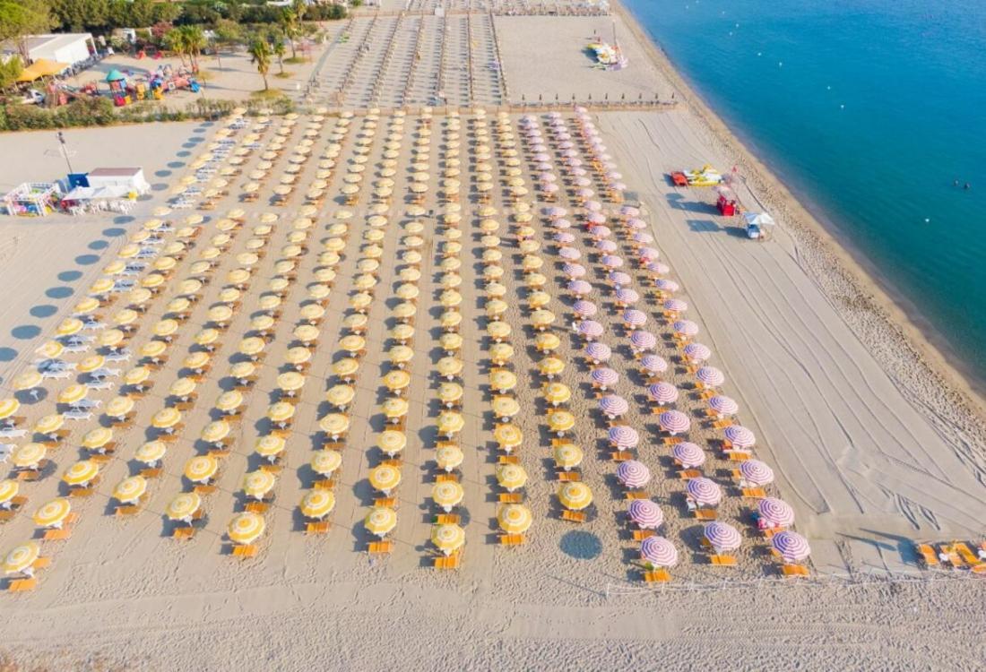 Minerva Club Resort & Golf مارينا دي سيباري المظهر الخارجي الصورة
