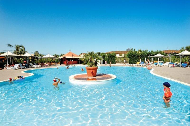 Minerva Club Resort & Golf مارينا دي سيباري المظهر الخارجي الصورة