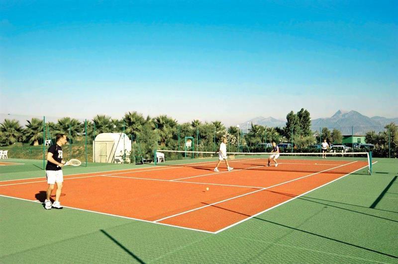 Minerva Club Resort & Golf مارينا دي سيباري المظهر الخارجي الصورة